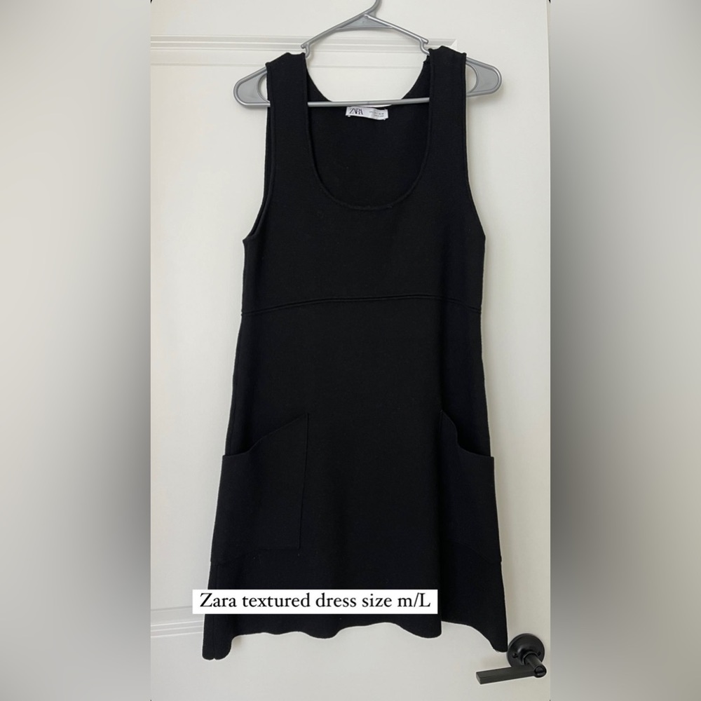 Mini Zara black dress